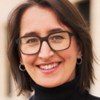 Mitarbeiterbild Manuela Thukral