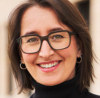 Mitarbeiterbild Manuela Thukral